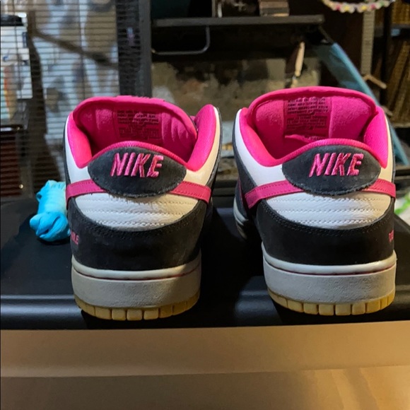 Nike SB Dunk - Picture 4 of 8